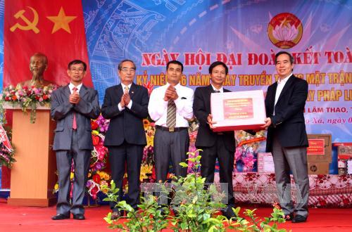 Củng cố khối đại đoàn kết toàn dân tộc